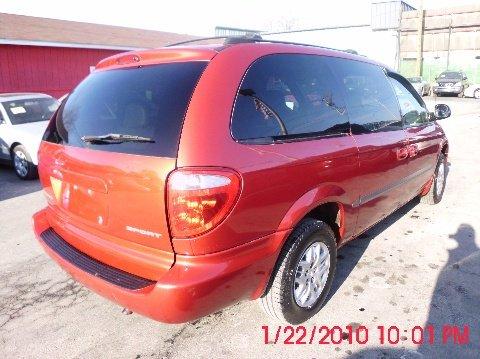 Dodge Grand Caravan 2002 photo 2
