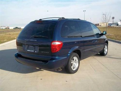 Dodge Grand Caravan 2002 photo 3