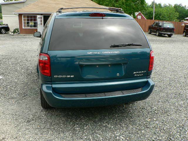 Dodge Grand Caravan 2002 photo 4