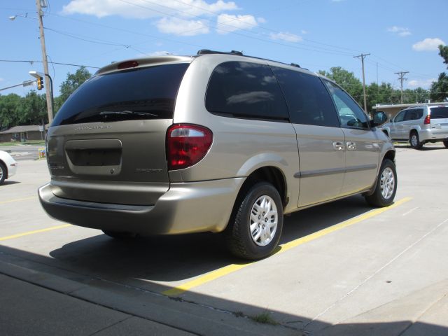 Dodge Grand Caravan 2002 photo 4
