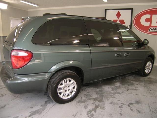 Dodge Grand Caravan 2002 photo 1