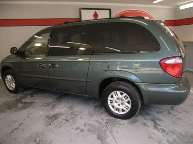 Dodge Grand Caravan 2002 photo 2