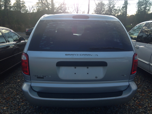 Dodge Grand Caravan 2002 photo 3