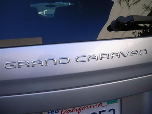 Dodge Grand Caravan 2002 photo 4