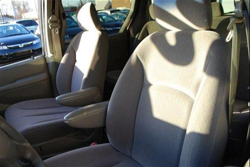 Dodge Grand Caravan 2002 photo 4
