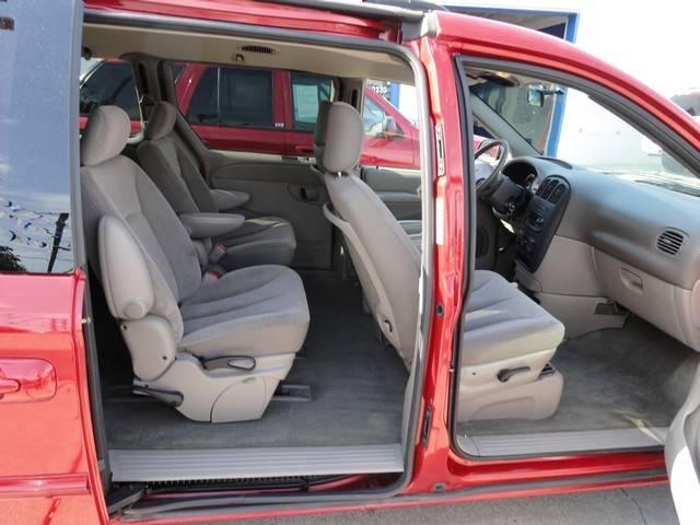 Dodge Grand Caravan 2002 photo 4
