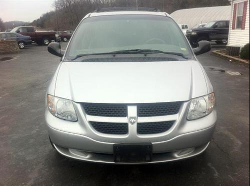 Dodge Grand Caravan 2002 photo 2