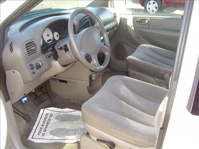 Dodge Grand Caravan 2002 photo 4