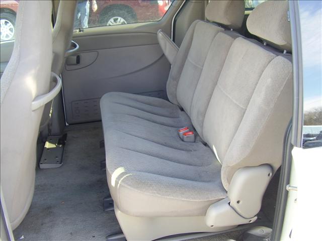 Dodge Grand Caravan 2002 photo 5