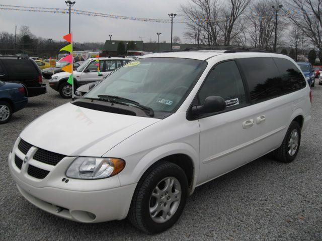 Dodge Grand Caravan 2002 photo 1