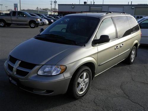 Dodge Grand Caravan 2002 photo 1