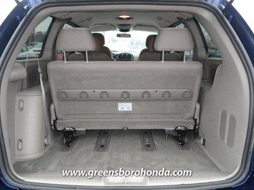 Dodge Grand Caravan 2002 photo 5