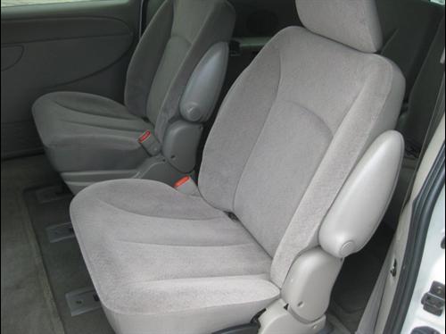 Dodge Grand Caravan 2002 photo 5