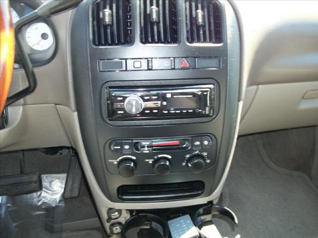 Dodge Grand Caravan 2002 photo 5