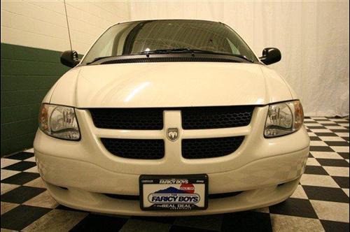 Dodge Grand Caravan 2002 photo 1