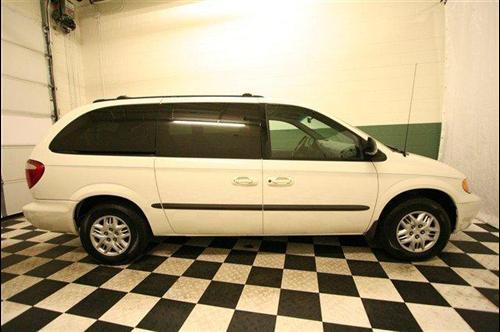 Dodge Grand Caravan 2002 photo 4