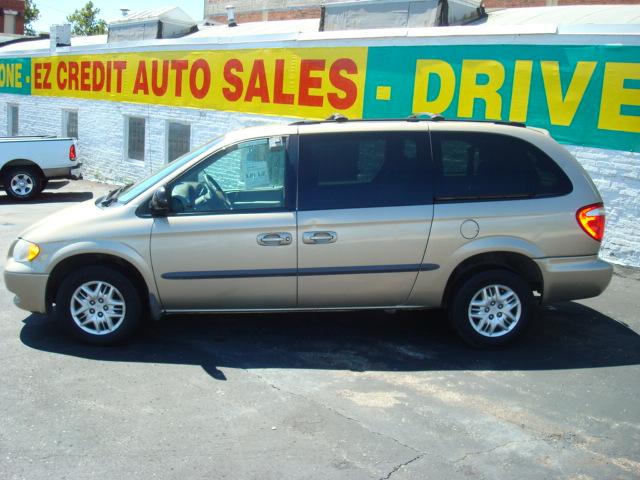 Dodge Grand Caravan 2002 photo 1
