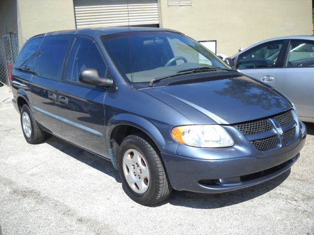 Dodge Grand Caravan 2002 photo 1