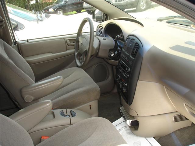 Dodge Grand Caravan 2002 photo 4
