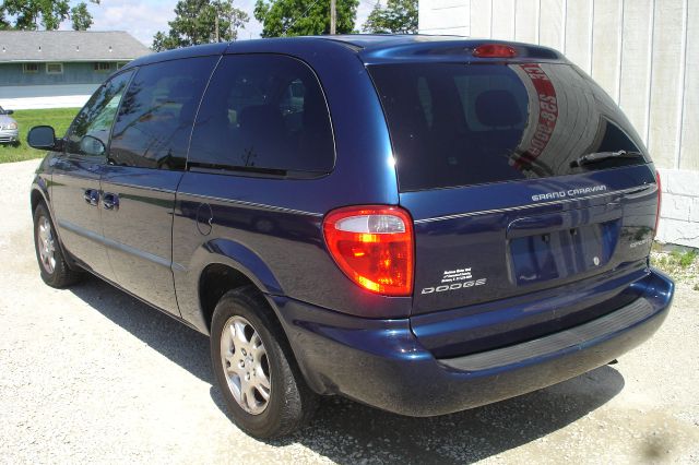 Dodge Grand Caravan 2002 photo 11