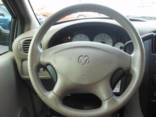 Dodge Grand Caravan 2002 photo 1