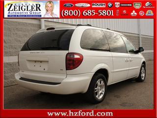 Dodge Grand Caravan 2002 photo 4