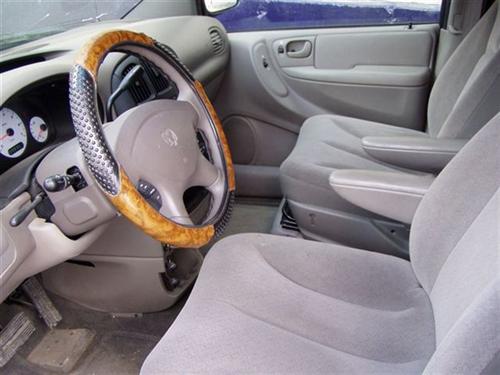 Dodge Grand Caravan 2002 photo 2