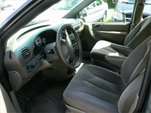 Dodge Grand Caravan 2002 photo 4