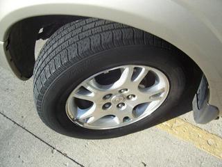 Dodge Grand Caravan 2002 photo 3