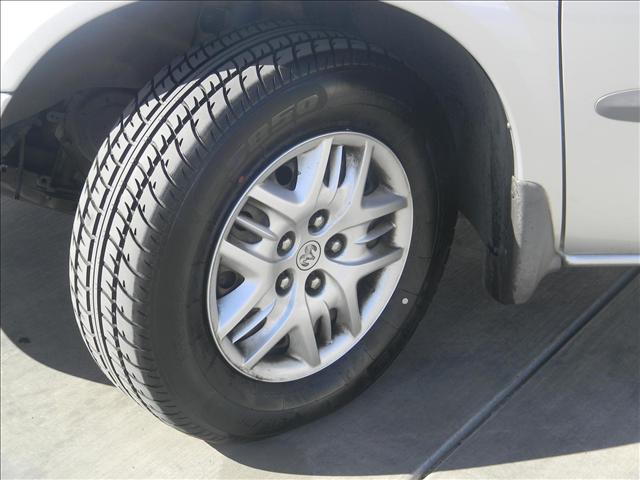 Dodge Grand Caravan 2002 photo 1