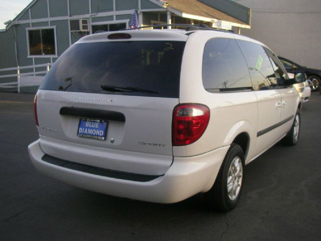 Dodge Grand Caravan 2002 photo 4