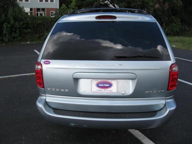 Dodge Grand Caravan 2002 photo 2