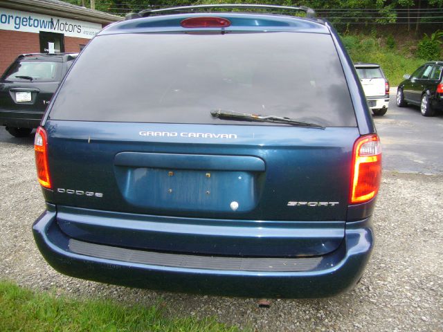 Dodge Grand Caravan 2002 photo 4