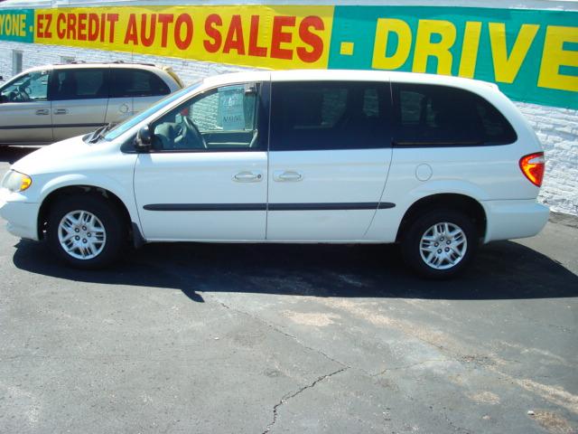 Dodge Grand Caravan 2002 photo 1