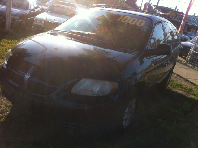 Dodge Grand Caravan 2002 photo 2