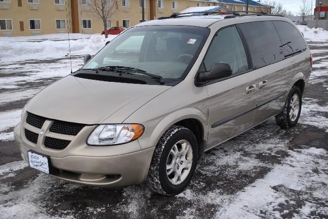 Dodge Grand Caravan 2002 photo 1