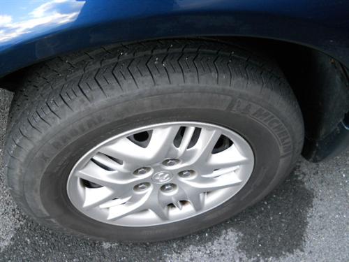 Dodge Grand Caravan 2002 photo 3