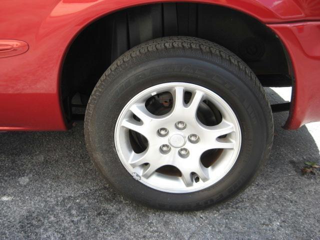 Dodge Grand Caravan 2002 photo 2