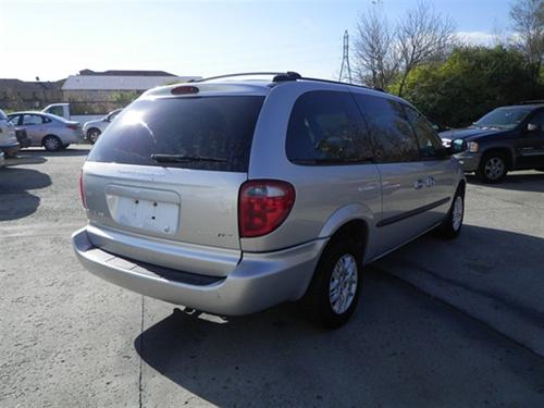 Dodge Grand Caravan 2002 photo 2