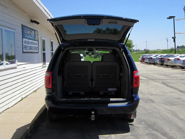 Dodge Grand Caravan 2002 photo 21