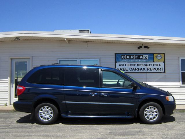Dodge Grand Caravan 2002 photo 23
