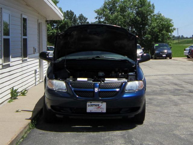 Dodge Grand Caravan 2002 photo 4