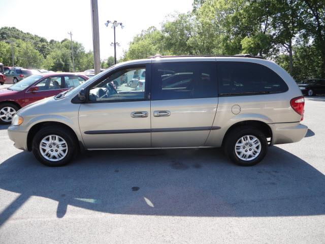 Dodge Grand Caravan 2002 photo 3