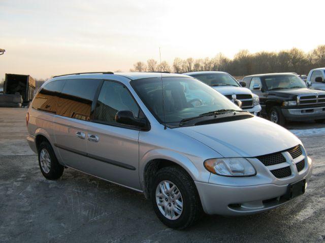 Dodge Grand Caravan 2002 photo 1
