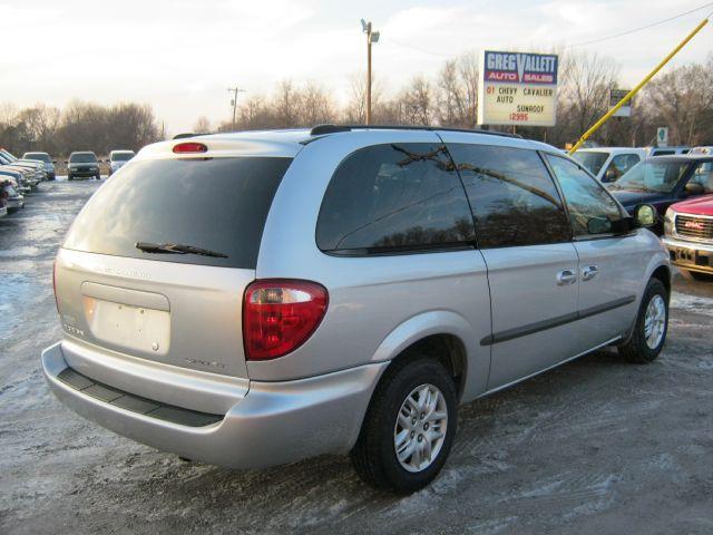Dodge Grand Caravan 2002 photo 3