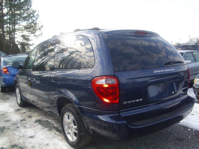 Dodge Grand Caravan 2002 photo 1