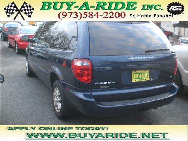 Dodge Grand Caravan 2002 photo 3