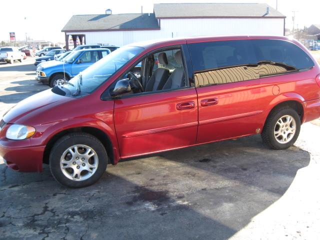 Dodge Grand Caravan 2002 photo 1