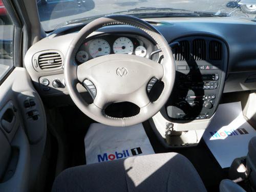 Dodge Grand Caravan 2002 photo 4