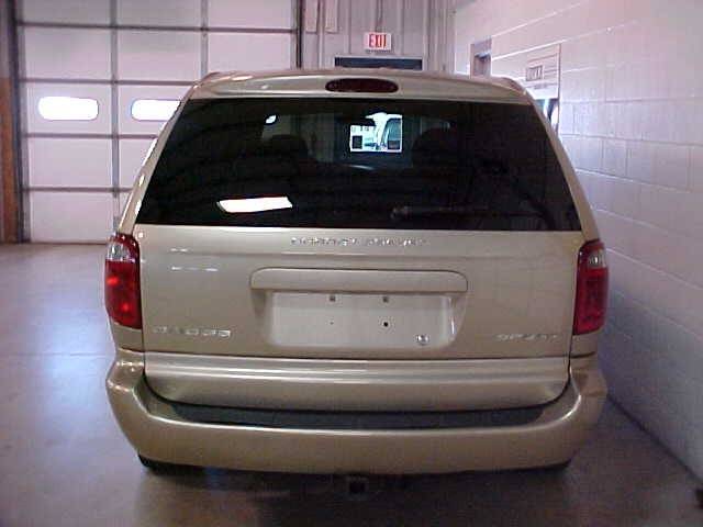 Dodge Grand Caravan 2002 photo 4
